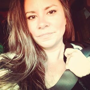 Meet your Posher, Lyndsey